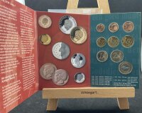 Niederlande KMS 1 Cent bis 2 Euro 2003 Kursmünzensatz + Medaille, Königin Beatrix stgl., bfr.